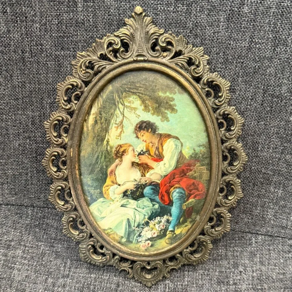 Vtg Ornate Italian Style Wall Art Victorian Oval 5.5x8 Glass Front The Bird Cage